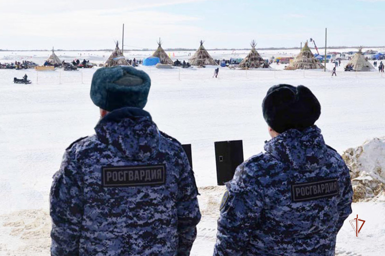 Росгвардия обеспечила правопорядок и безопасность Дня Оленевода в Надыме