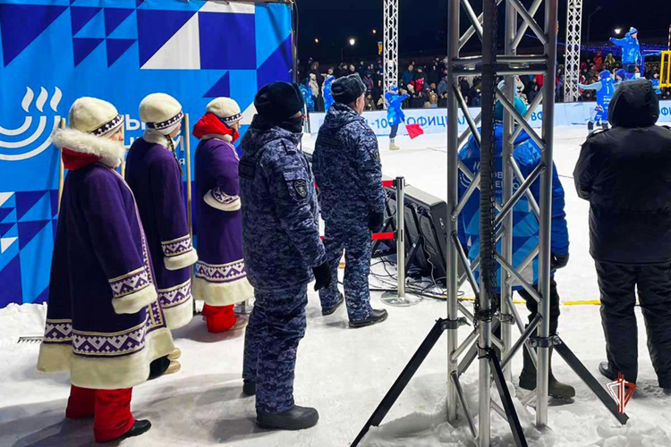 Росгвардия обеспечила безопасность религиозных и спортивных массовых мероприятий на Ямале