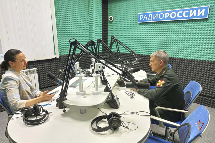 Офицер Росгвардии рассказал ямальцам о Дне подразделений ведомственной противопожарной службы