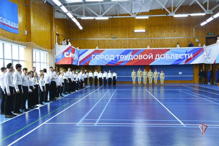Офицеры Росгвардии поддержали патриотические инициативы  на Ямале