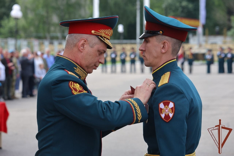 Отдельная дивизия оперативного назначения имени Ф.Э. Дзержинского отмечает 101 год со дня образования (видео)