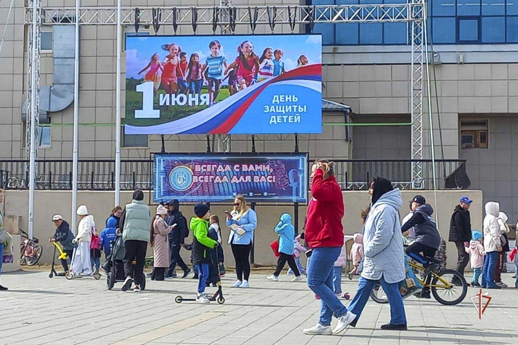 Росгвардия обеспечила безопасность праздничных мероприятий ко Дню защиты детей на Ямале