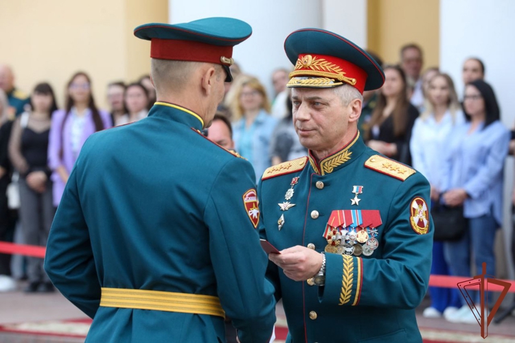 Отдельная дивизия оперативного назначения имени Ф.Э. Дзержинского отмечает 101 год со дня образования (видео)
