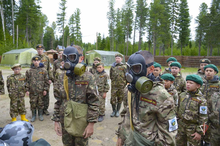 Юные ямальцы приняли участие в военно-спортивном лагере с Росгвардией в Югре