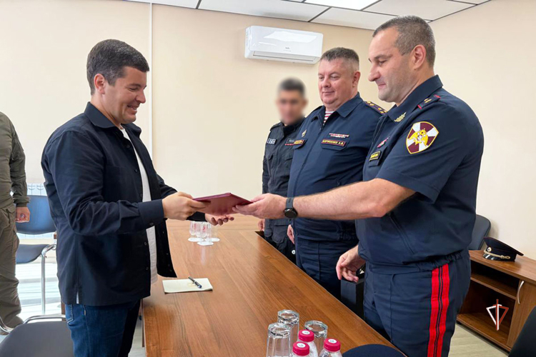 В Ноябрьске открыли обновленное здание спецподразделения ОМОН «Ямал» (видео)
