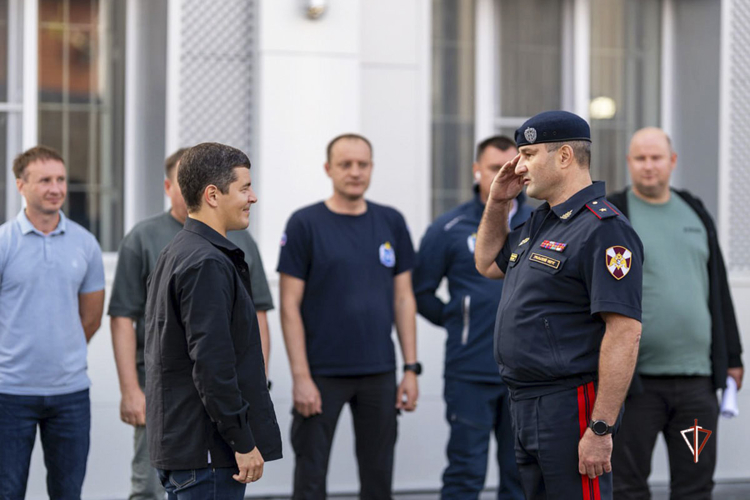 В Ноябрьске открыли обновленное здание спецподразделения ОМОН «Ямал» (видео)