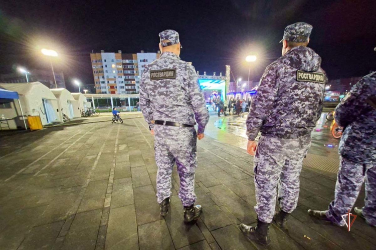 Росгвардия обеспечила безопасность праздничных и спортивных мероприятий на Ямале 