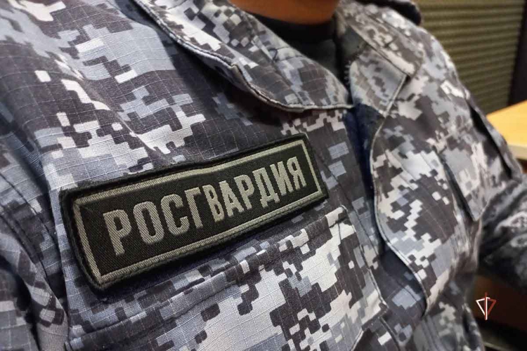 Сотрудники Росгвардии рассказали жителям Салехарда о службе во вневедомственной охране (аудио)