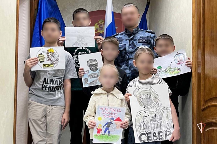  На Ямале в ОМОН «Север» подвели итоги конкурса детского рисунка