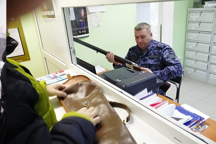 Всероссийская акция Росгвардии «Безопасный Новый Год»  продолжается на Ямале