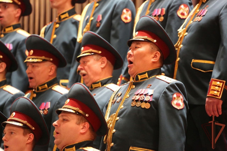 Новую программу к 10-летию ведомства представил Академический ансамбль песни и пляски Росгвардии