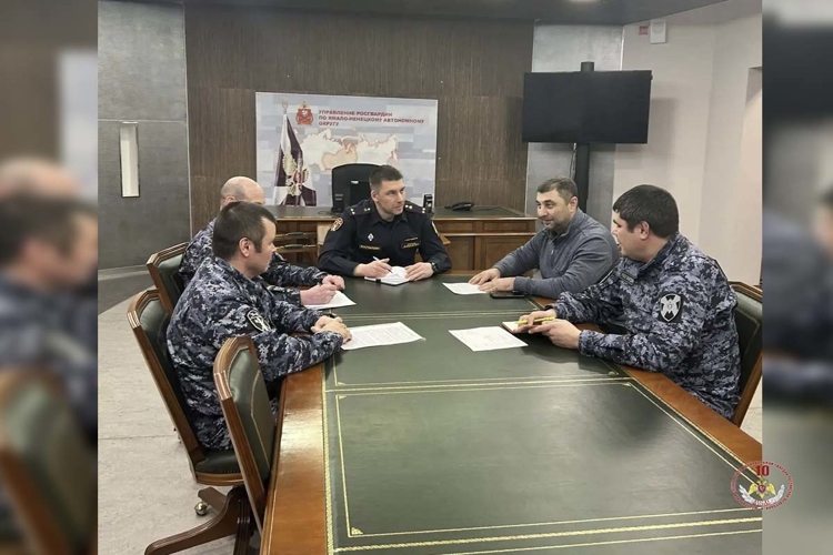 На Ямале Росгвардия обсудила качество охраны школ и меры антитеррористической защиты