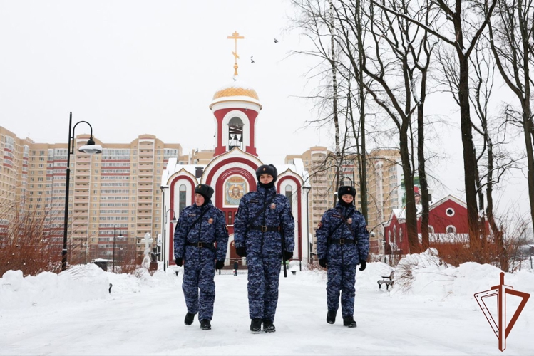 В главном храме Росгвардии прошло крещенское богослужение
