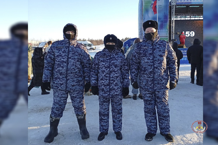 Росгвардия обеспечила безопасность массовых мероприятий в праздничные дни на Ямале
