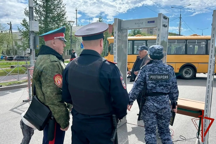 Росгвардия обеспечила общественный порядок на Ямале в период празднования Дня России