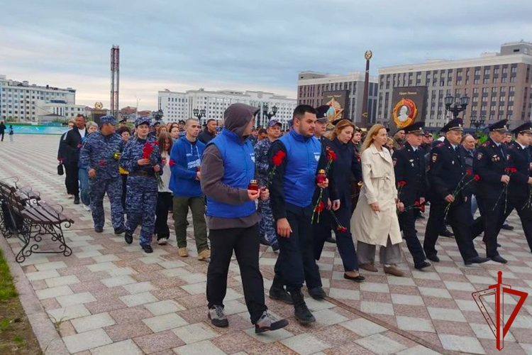 Росгвардия присоединилась к акции «Свеча памяти» на Ямале (ВИДЕО)