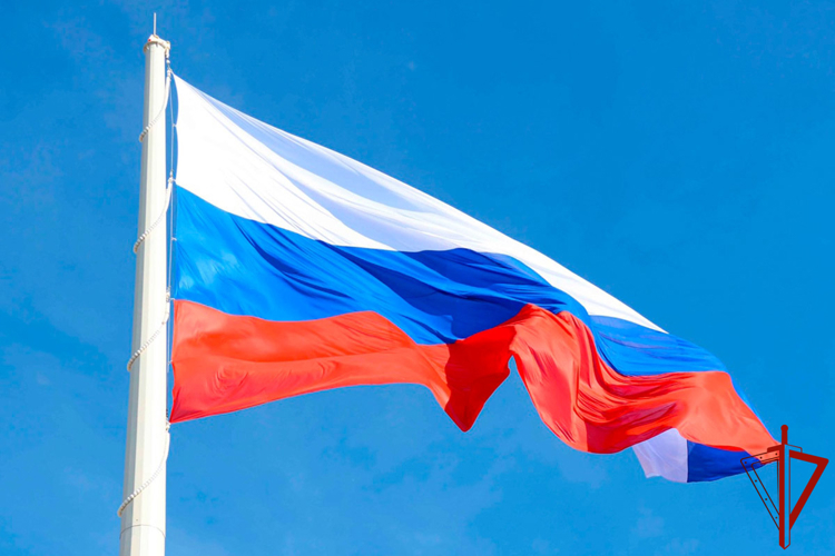 На Ямале росгвардейцы приняли участие в праздновании Дня Государственного флага 