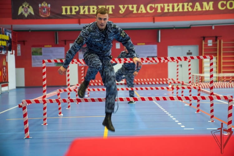 В Москве стартовал финал Всероссийского конкурса «Лучший по профессии» среди сотрудников вневедомственной охраны Росгвардии (видео)