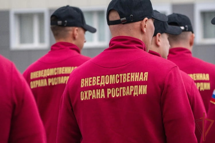 В Москве стартовал финал Всероссийского конкурса «Лучший по профессии» среди сотрудников вневедомственной охраны Росгвардии (видео)
