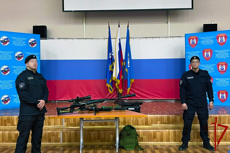 На Ямале сотрудники  ОМОН Росгвардии представили совместный патриотический проект для детей подростков «Ратники Ямала»