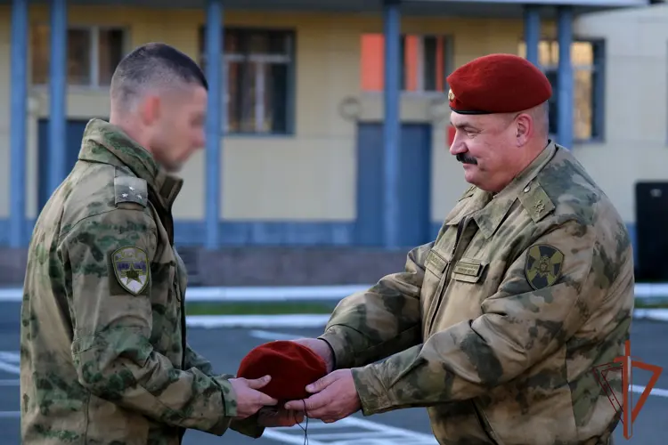В Уральском округе Росгвардии завершились испытания на право ношения крапового берета (ВИДЕО)